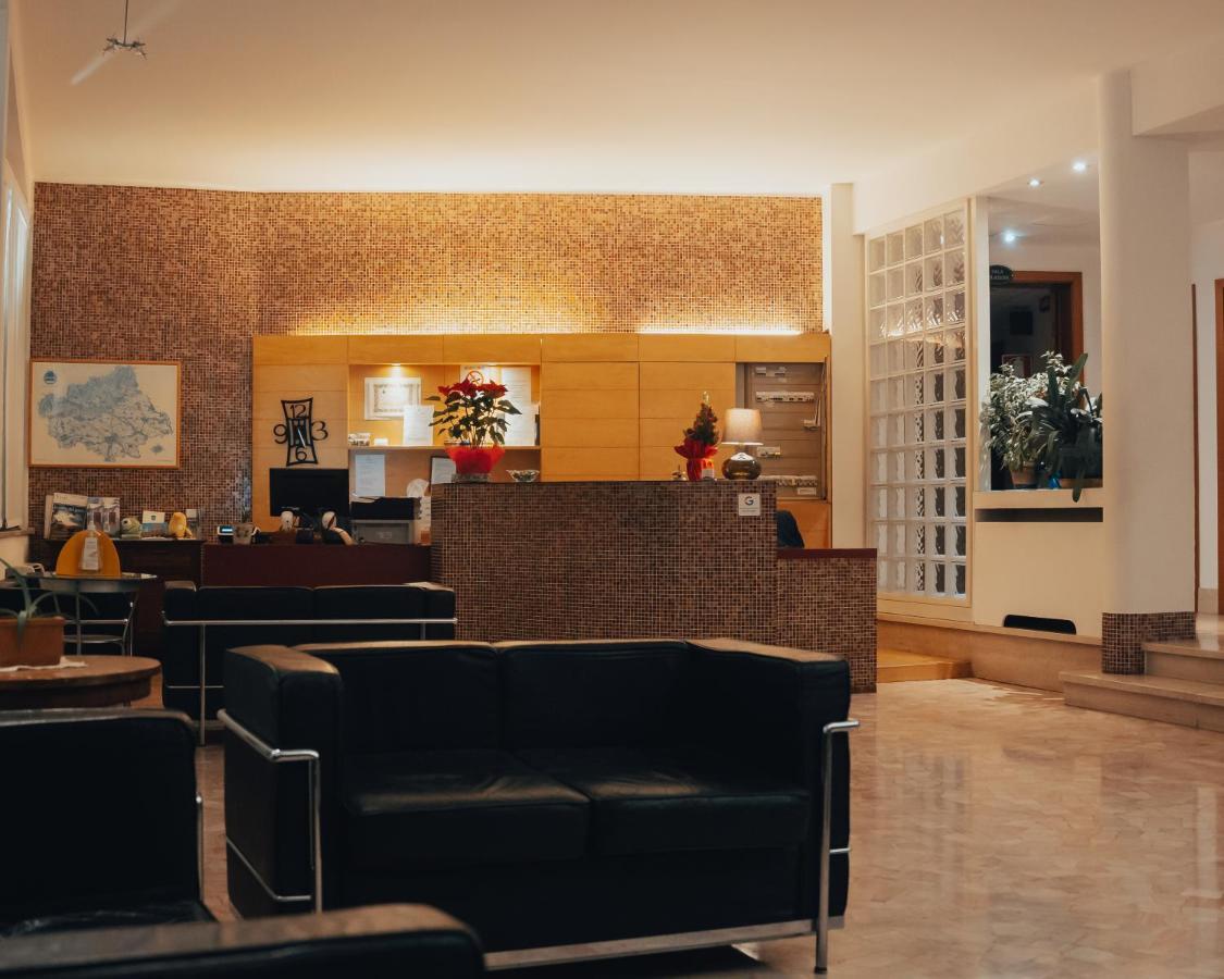 Hotel All'Oasi Paese Екстер'єр фото