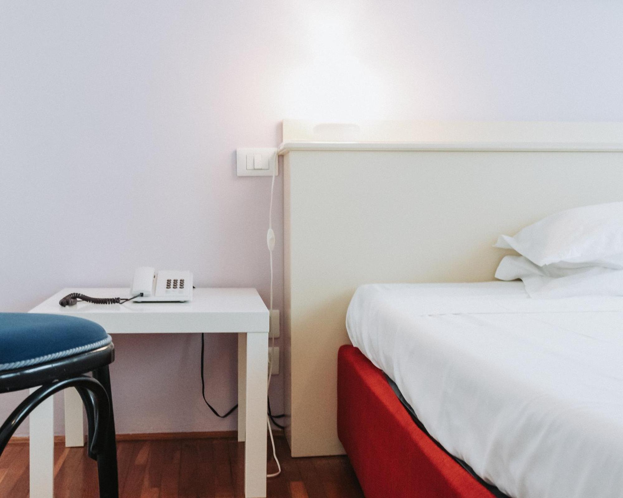 Hotel All'Oasi Paese Екстер'єр фото
