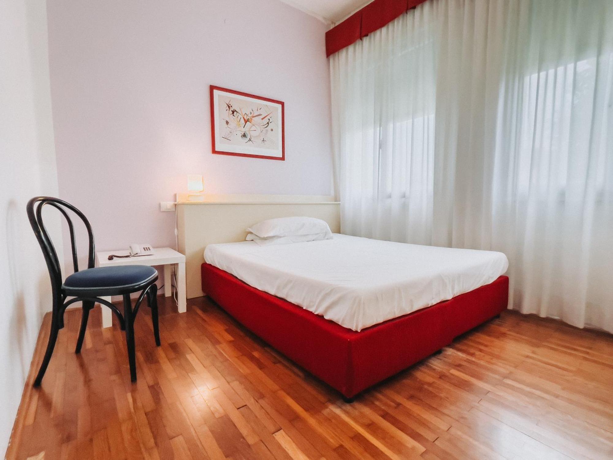 Hotel All'Oasi Paese Екстер'єр фото